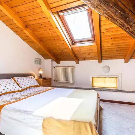 Apartment Free Wi-fi, Parking & Bike Service *